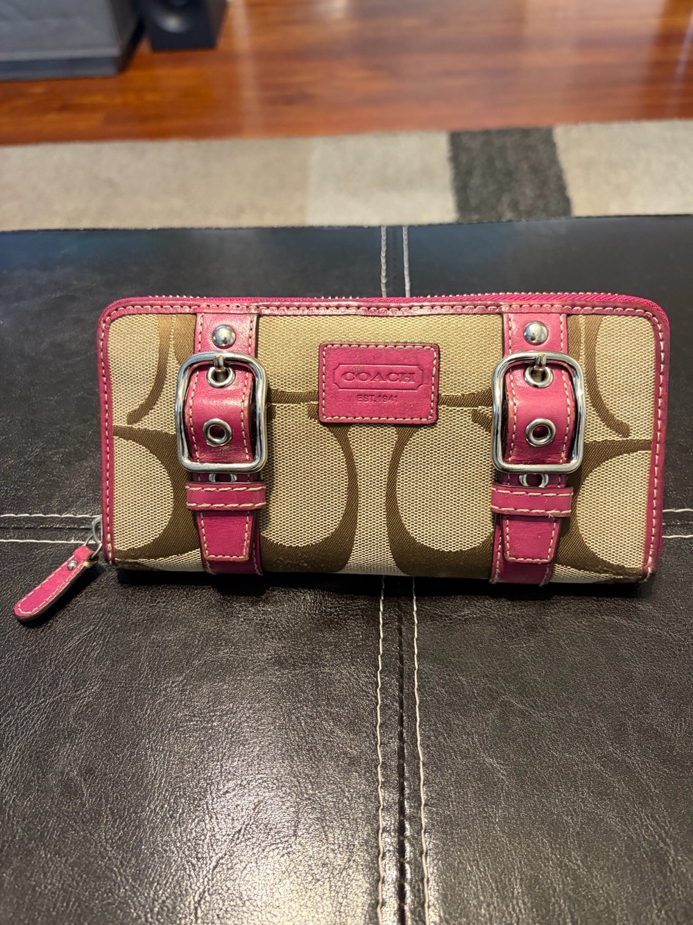 Coach Signature Buckle Accordion Zip Wallet Pink Leather Trim
